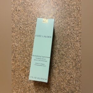 Estee Lauder Revitalizing Supreme+ Sculpting Serum